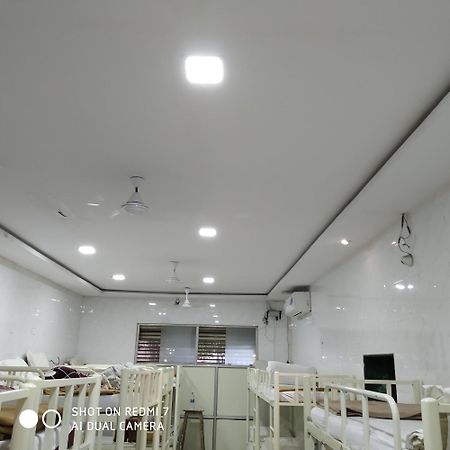 孟买 星辰旅馆旅舍 外观 照片
