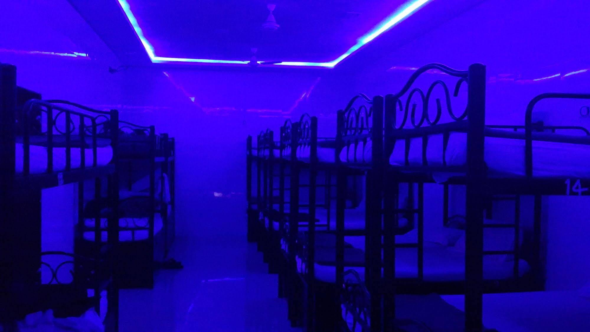 孟买 星辰旅馆旅舍 外观 照片