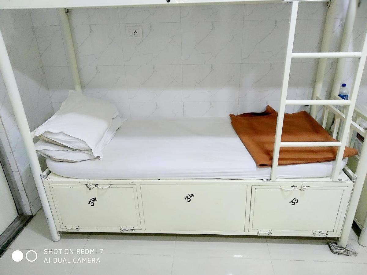孟买 星辰旅馆旅舍 外观 照片